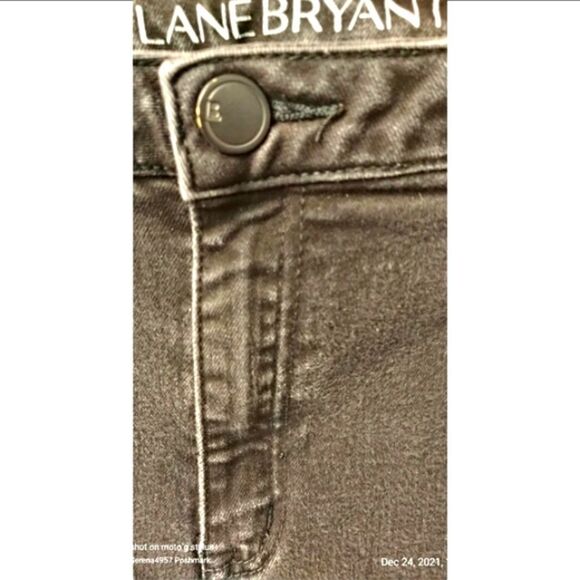 Lane Bryant Black Super Stretchy Skinny Jeans. - Picture 7 of 12